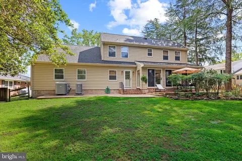 Exterior - 602 Crestview Ln, Salisbury, MD 21801 photo 5 of 9