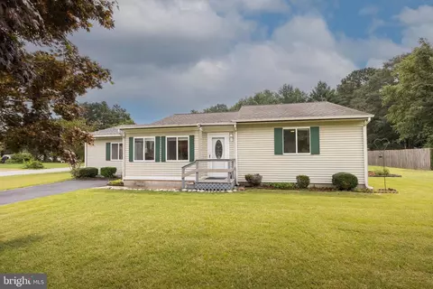 Exterior - 1803 S Mill Dr, Salisbury, MD 21804 photo 11 of 12