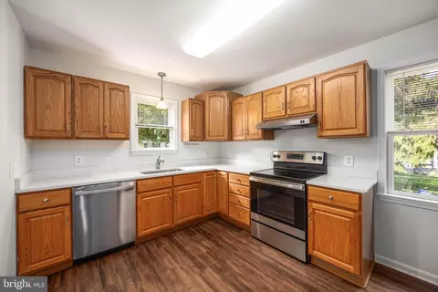 Kitchen - 117 Johnson Dr, Salisbury, MD 21804 photo 1 of 3
