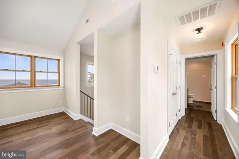 Entry Way - 20401 Nanticoke Dr, Nanticoke, MD 21840 photo 16 of 17