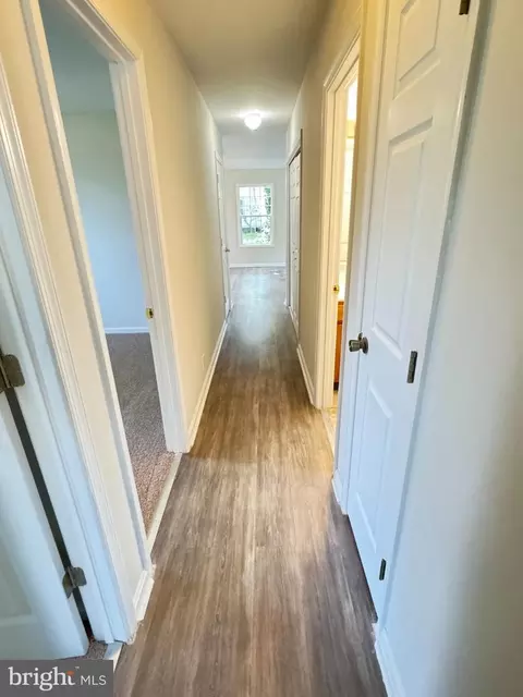 Entry Way - 104 Chestnut St, Hebron, MD 21830 photo 4 of 4