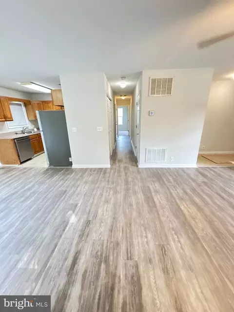 Entry Way - 104 Chestnut St, Hebron, MD 21830 photo 2 of 4
