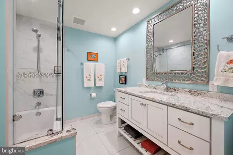 Bath - 611 Twin Tree Rd, Salisbury, MD 21801 photo 4 of 6