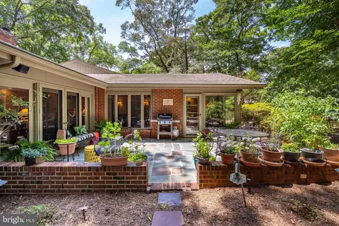 Exterior - 611 Twin Tree Rd, Salisbury, MD 21801 photo 10 of 36