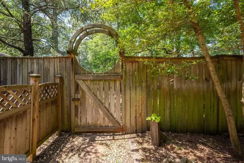 Exterior - 611 Twin Tree Rd, Salisbury, MD 21801 photo 21 of 36