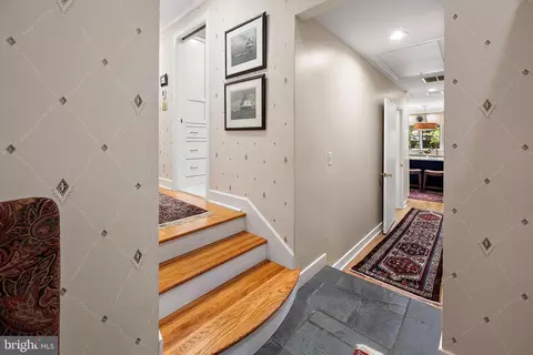 Entry Way - 611 Twin Tree Rd, Salisbury, MD 21801 photo 4 of 5