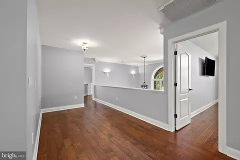 Entry Way - 3431 Redden Ferry Rd, Eden, MD 21822 photo 5 of 6