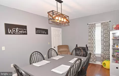 Dining - 903 Johnson Rd, Salisbury, MD 21804 photo 3 of 4