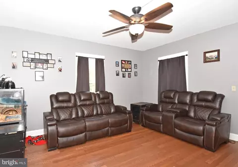 Entry Way - 903 Johnson Rd, Salisbury, MD 21804 photo 1 of 1
