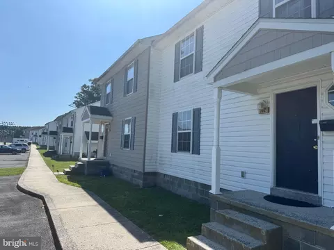 302-330 Cedar Xing, Salisbury, MD 21804 photo 2