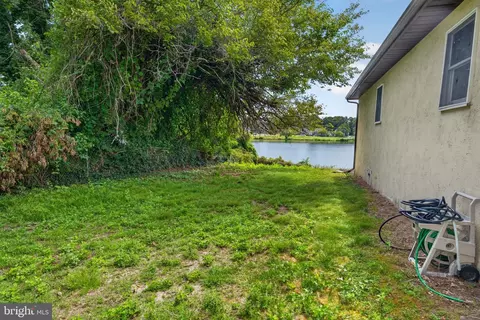 Exterior - 403 Rose St, Salisbury, MD 21801 photo 3 of 4