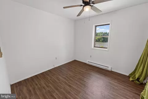 Bedroom - 403 Rose St, Salisbury, MD 21801 photo 3 of 5