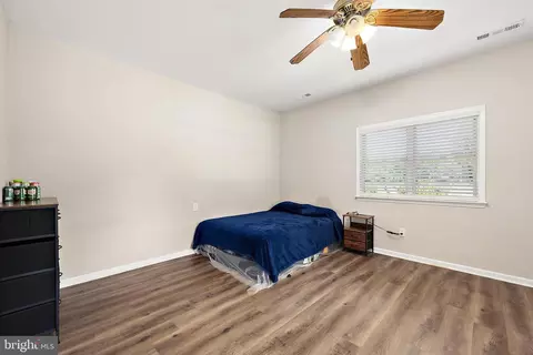 Bedroom - 1501 Handys Mdw, Salisbury, MD 21801 photo 10 of 11