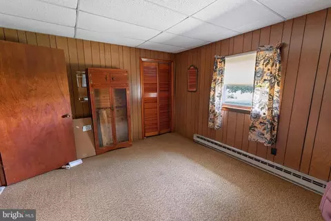 Bedroom - 33997 E Line Rd, Delmar, MD 21875 photo 12 of 12