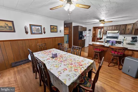Dining - 33997 E Line Rd, Delmar, MD 21875 photo 2 of 3
