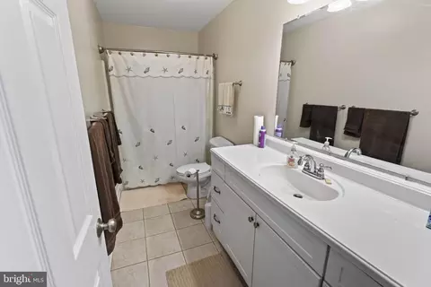 Bath - 5545 Nithsdale Dr, Salisbury, MD 21801 photo 2 of 2