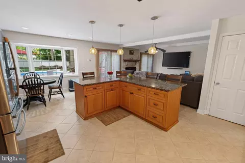 Kitchen - 5545 Nithsdale Dr, Salisbury, MD 21801 photo 5 of 6