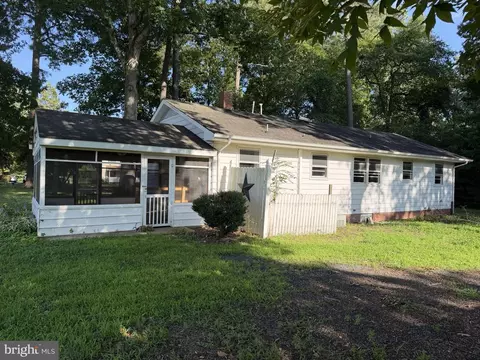 Exterior - 6682 Quercus Dr, Hebron, MD 21830 photo 1 of 3