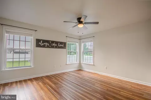 Living - 8763 Lenox Dr, Delmar, MD 21875 photo 1 of 2