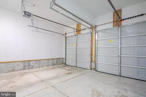 Entry Way - 8763 Lenox Dr, Delmar, MD 21875 photo 4 of 4