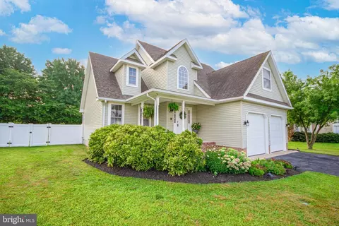 Exterior - 8763 Lenox Dr, Delmar, MD 21875 photo 2 of 7