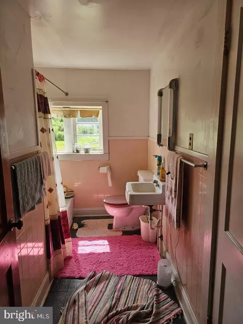 Entry Way - 2695 Elsey Rd, Nanticoke, MD 21840 photo 3 of 4