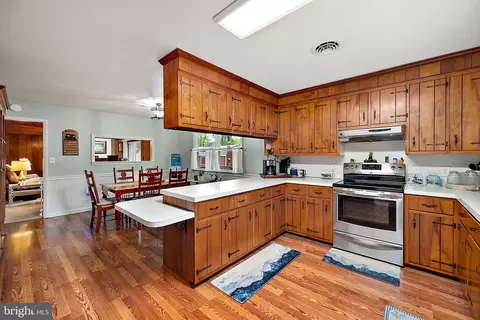 Kitchen - 100 Barbara Ave, Hebron, MD 21830 photo 5 of 6