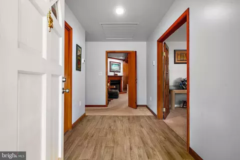 Entry Way - 100 Barbara Ave, Hebron, MD 21830 photo 1 of 5