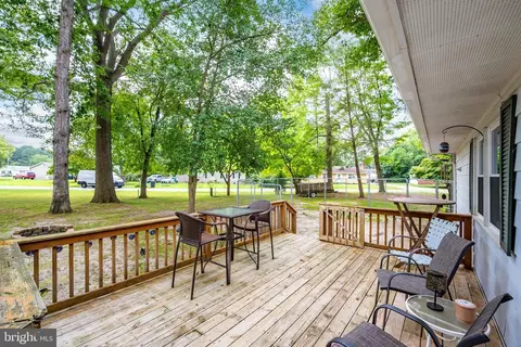 Exterior - 100 Barbara Ave, Hebron, MD 21830 photo 5 of 17