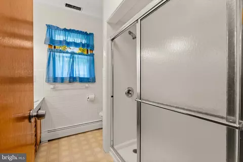 Bath - 7010 Brantley Dr, Salisbury, MD 21804 photo 1 of 2