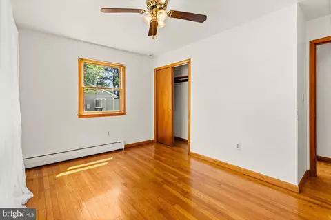Bedroom - 7010 Brantley Dr, Salisbury, MD 21804 photo 5 of 7