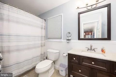 Bath - 806 Brookmeade Ct, Salisbury, MD 21804 photo 1 of 2