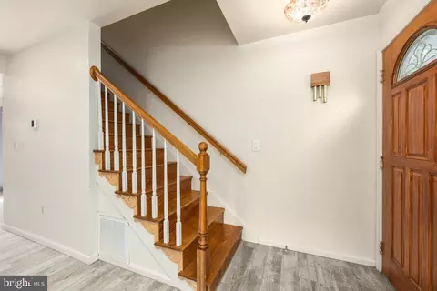 Entry Way - 806 Brookmeade Ct, Salisbury, MD 21804 photo 1 of 4