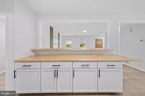Entry Way - 137 Emily Dr, Fruitland, MD 21826 photo 5 of 9