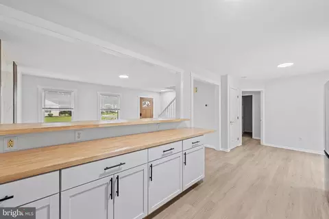 Entry Way - 137 Emily Dr, Fruitland, MD 21826 photo 4 of 9