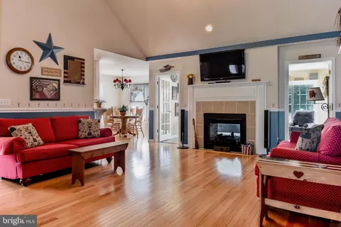 Living - 26063 Chedrick Ct, Delmar, MD 21875 photo 1 of 1