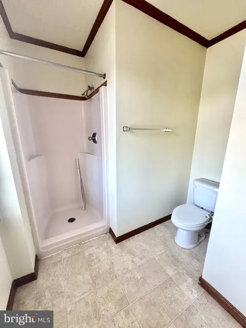 Bath - 821 Johnson Rd, Salisbury, MD 21804 photo 5 of 5