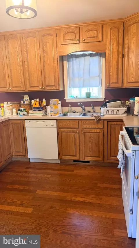 Kitchen - 5916 Oxbridge Dr, Salisbury, MD 21801 photo 1 of 1