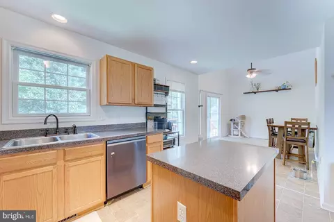 Kitchen - 115 Emily Dr, Salisbury, MD 21804 photo 6 of 6