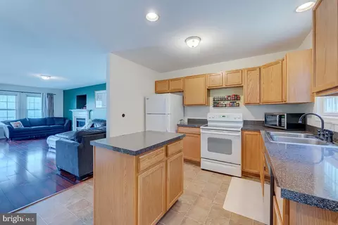 Kitchen - 115 Emily Dr, Salisbury, MD 21804 photo 3 of 6