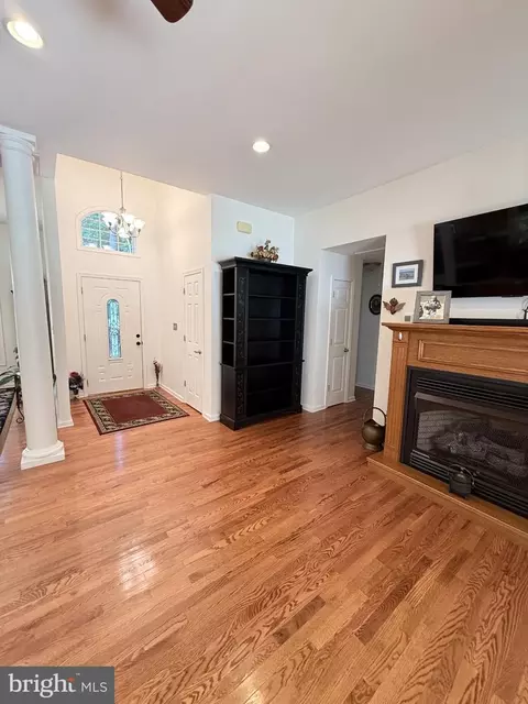 Entry Way - 7407 Cherry Walk Rd, Hebron, MD 21830 photo 2 of 3