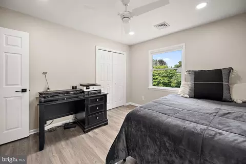 Bedroom - 5302 Chinaberry Dr, Salisbury, MD 21801 photo 6 of 6