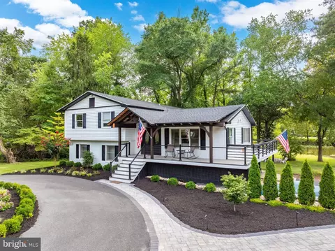 Exterior - 5302 Chinaberry Dr, Salisbury, MD 21801 photo 1 of 10