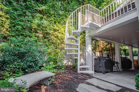 Exterior - 1031 Riverside Dr, Salisbury, MD 21801 photo 14 of 24