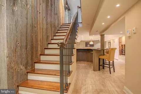 Entry Way - 1031 Riverside Dr, Salisbury, MD 21801 photo 4 of 4