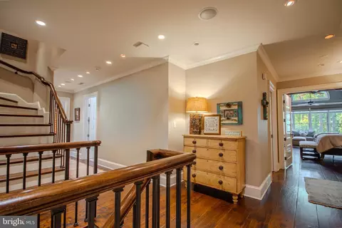Entry Way - 1031 Riverside Dr, Salisbury, MD 21801 photo 3 of 4