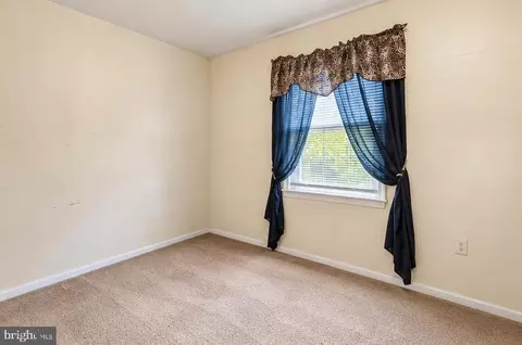 Bedroom - 503 Booth St, Salisbury, MD 21801 photo 2 of 2