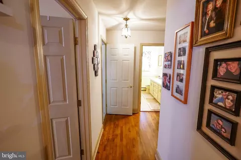 Entry Way - 5239 Silver Run Ln, Salisbury, MD 21801 photo 6 of 6