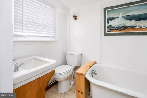 Bath - 111 E Lillian St, Hebron, MD 21830 photo 1 of 5