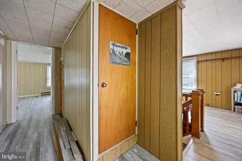 Entry Way - 111 E Lillian St, Hebron, MD 21830 photo 10 of 11
